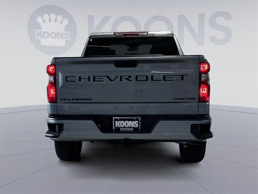 new 2025 Chevrolet Silverado 1500 car, priced at $45,382
