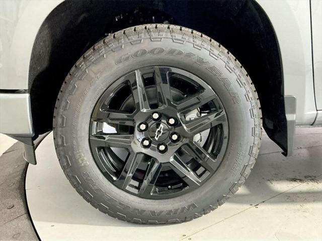 new 2025 Chevrolet Silverado 1500 car, priced at $45,382