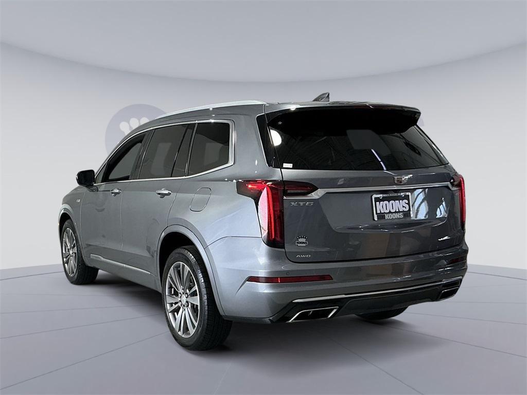 used 2022 Cadillac XT6 car, priced at $35,000