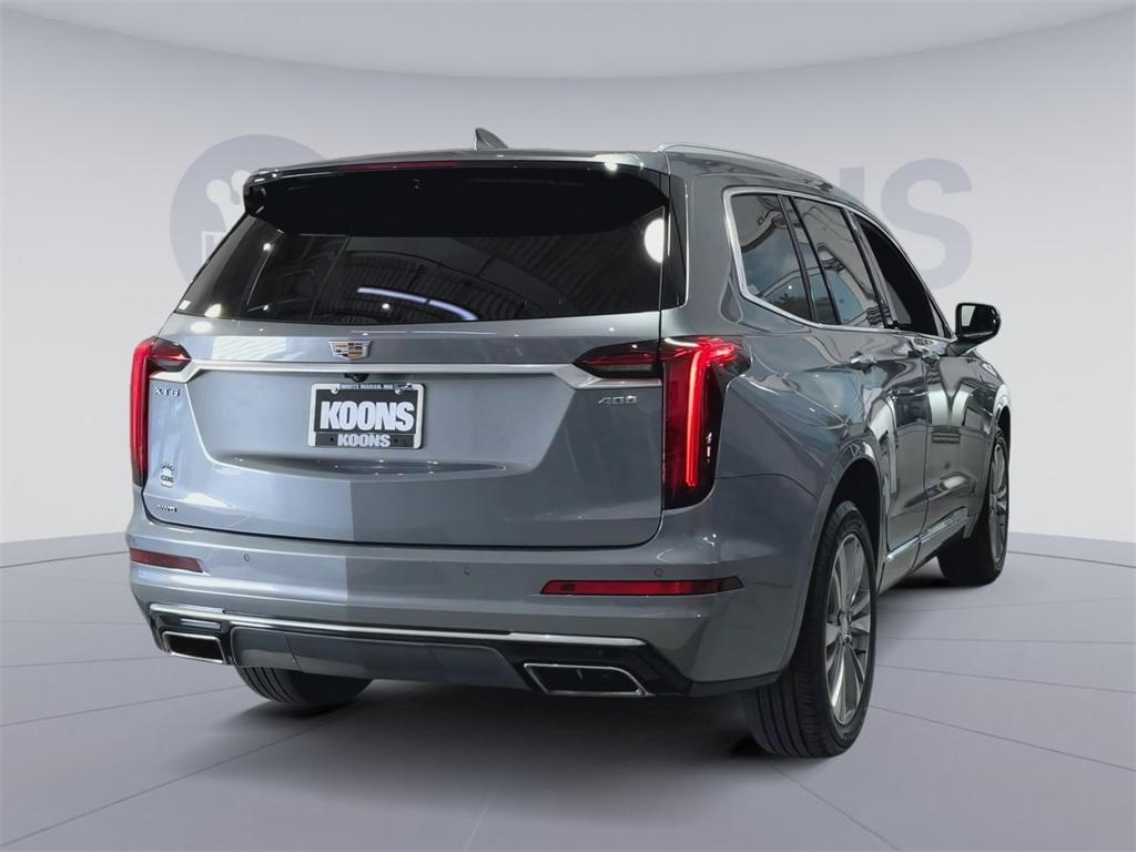 used 2022 Cadillac XT6 car, priced at $35,000
