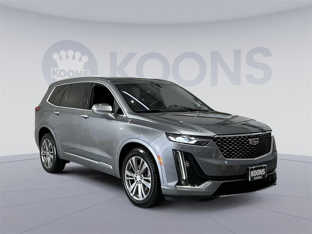 used 2022 Cadillac XT6 car, priced at $35,000