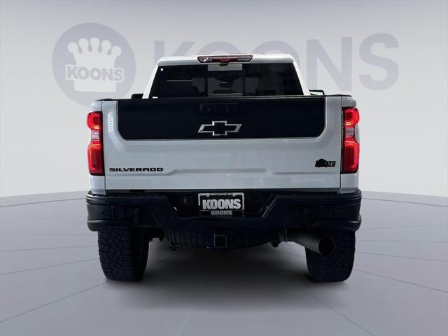 used 2024 Chevrolet Silverado 2500 car, priced at $72,000