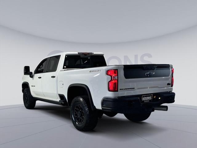 used 2024 Chevrolet Silverado 2500 car, priced at $72,000