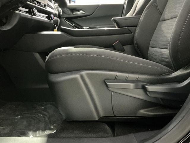 new 2026 Chevrolet Equinox car, priced at $29,995