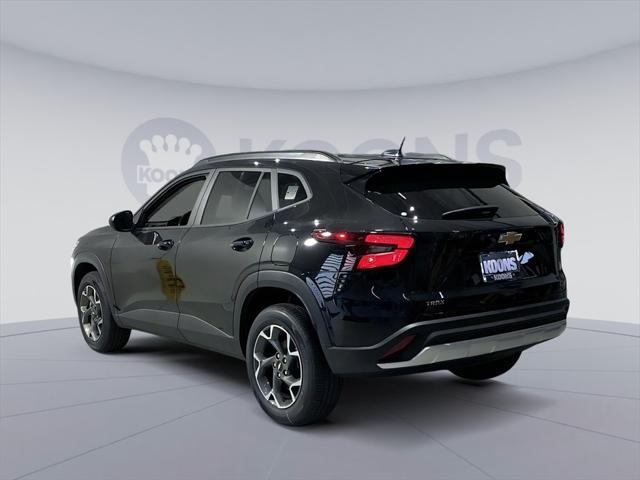 new 2025 Chevrolet Trax car, priced at $25,384