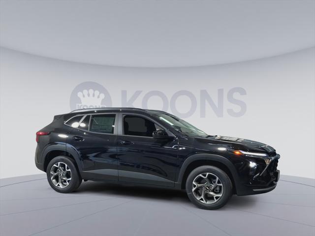 new 2025 Chevrolet Trax car, priced at $25,384