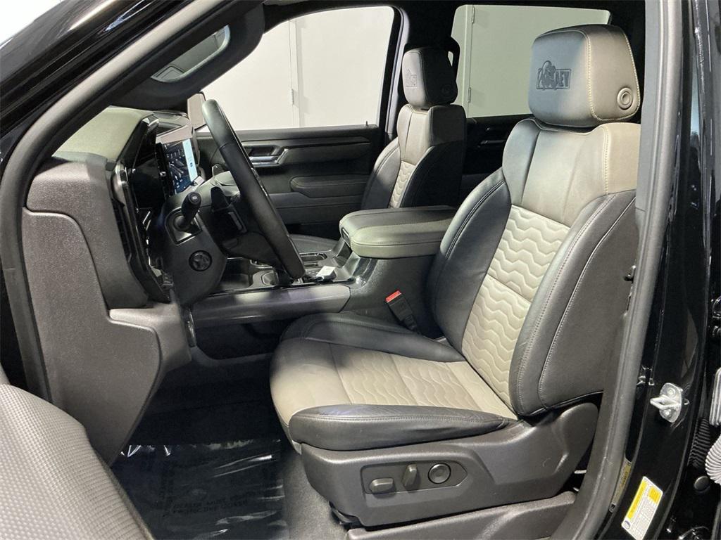 used 2024 Chevrolet Silverado 1500 car, priced at $59,000