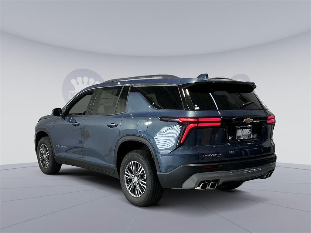 new 2025 Chevrolet Traverse car, priced at $40,060