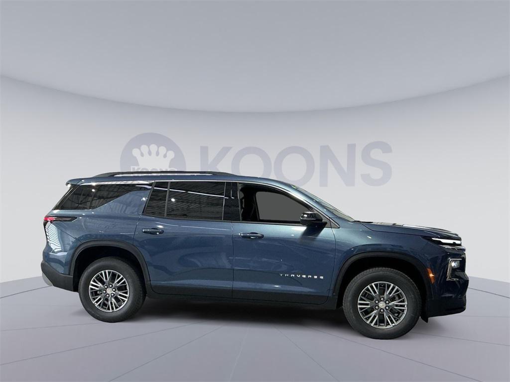new 2025 Chevrolet Traverse car, priced at $40,060