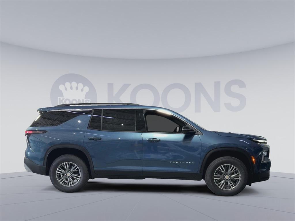 new 2025 Chevrolet Traverse car, priced at $40,060