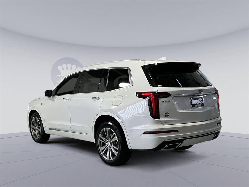 used 2022 Cadillac XT6 car, priced at $34,500