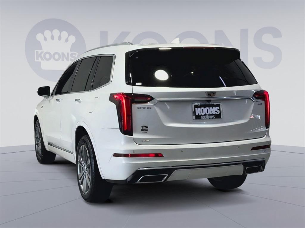 used 2022 Cadillac XT6 car, priced at $34,500