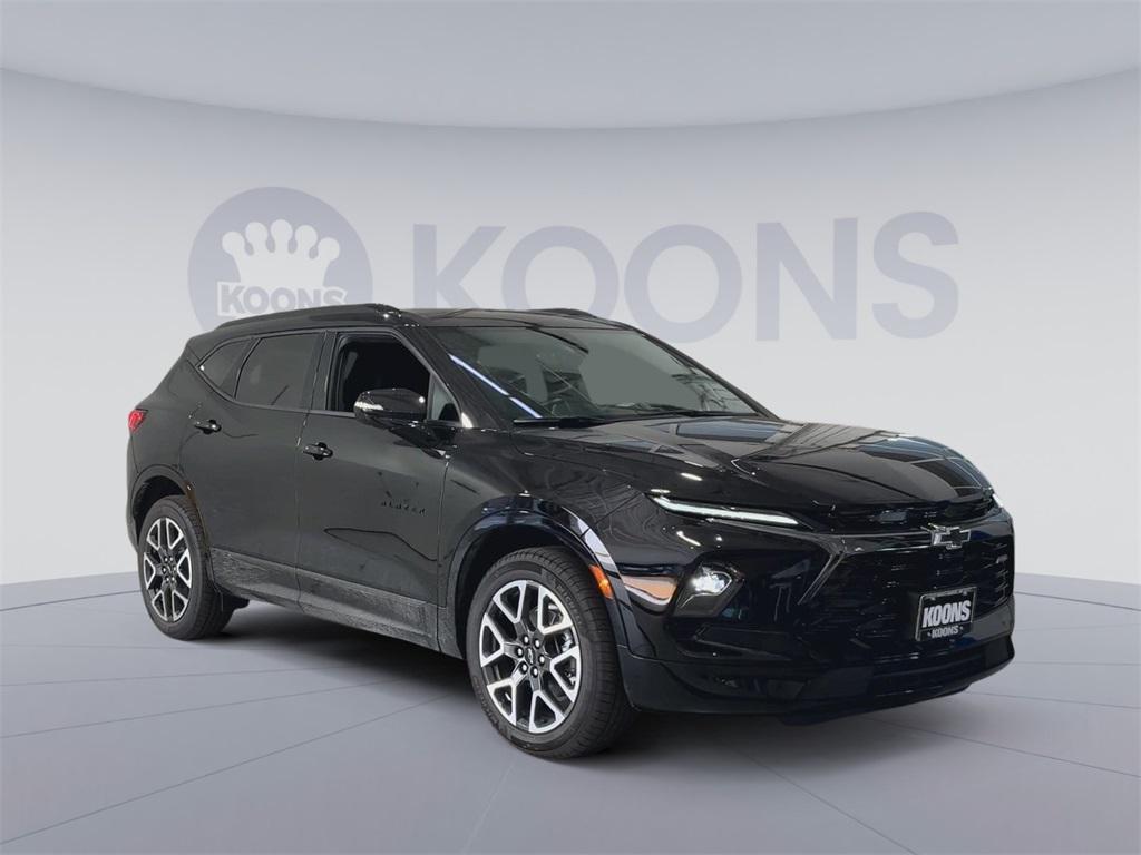 new 2025 Chevrolet Blazer car, priced at $44,665