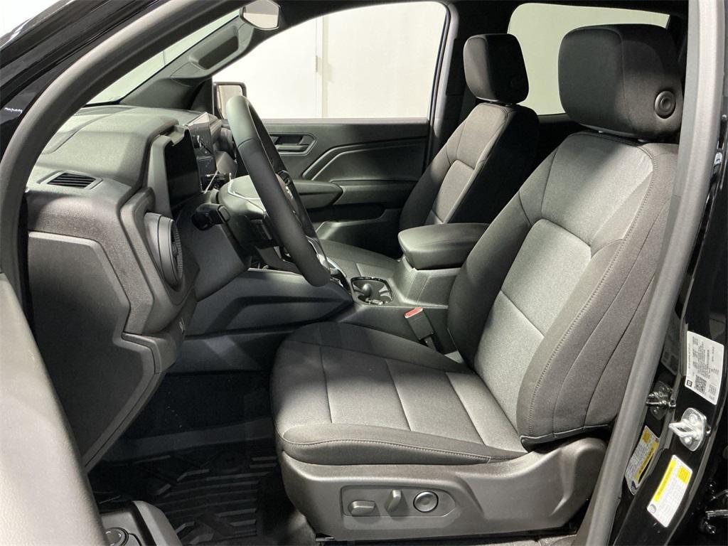 new 2026 Chevrolet Colorado car, priced at $31,974