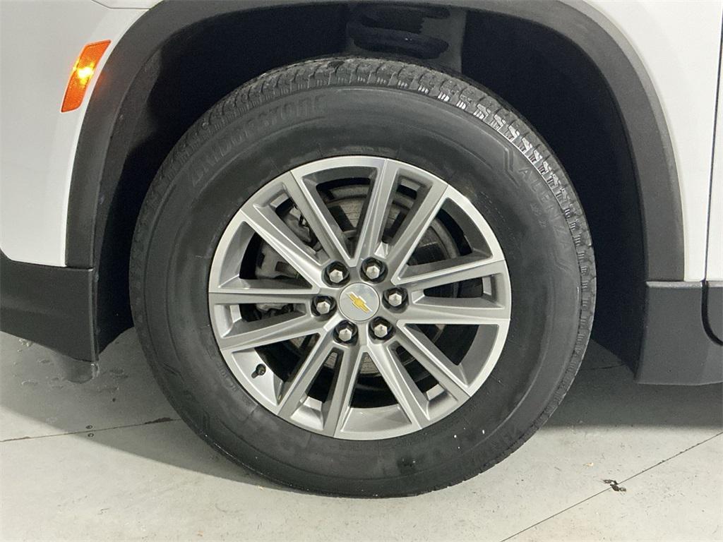 used 2023 Chevrolet Traverse car, priced at $30,500