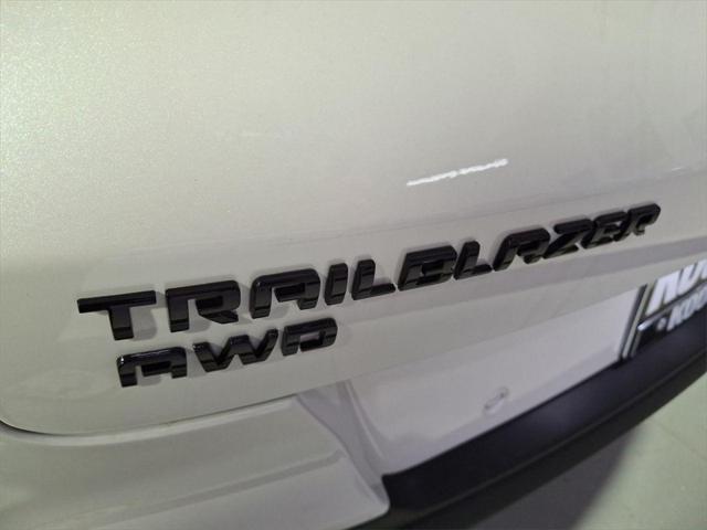 new 2025 Chevrolet TrailBlazer car, priced at $33,725