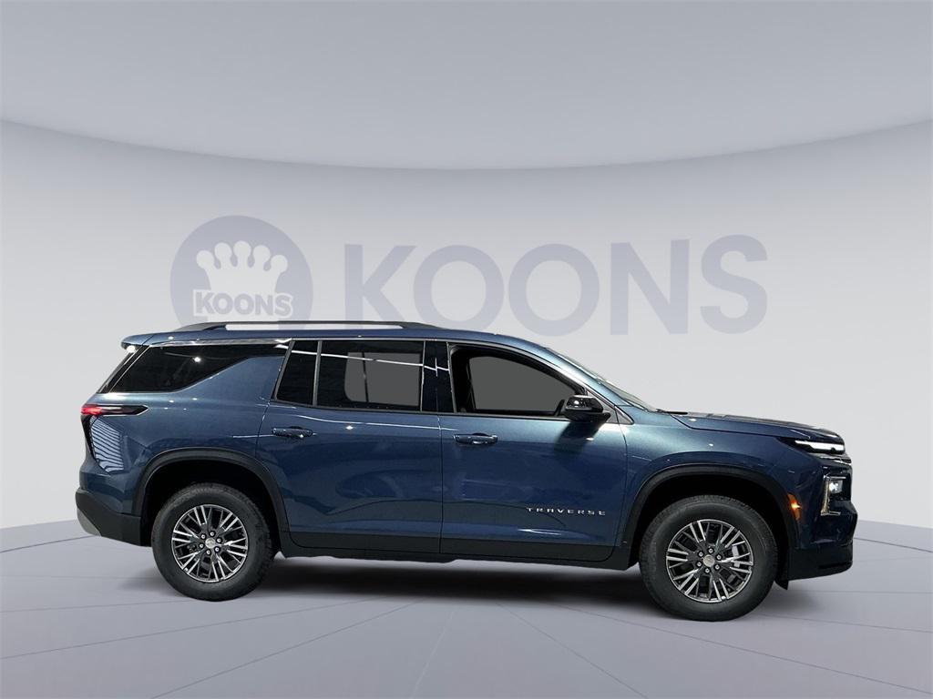 new 2026 Chevrolet Traverse car, priced at $41,215