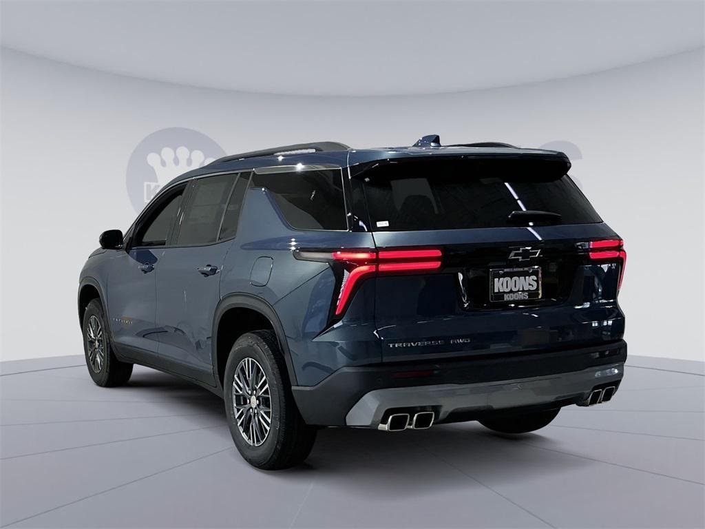 new 2026 Chevrolet Traverse car, priced at $41,215