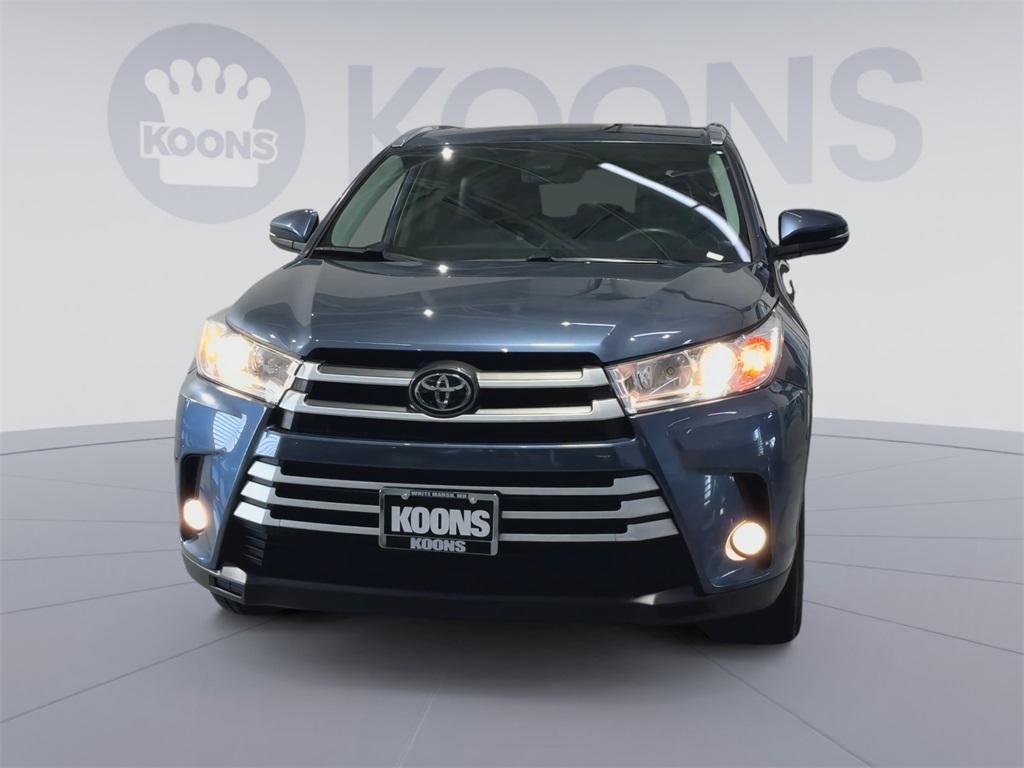 used 2019 Toyota Highlander car, priced at $26,500