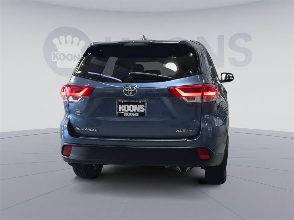 used 2019 Toyota Highlander car, priced at $26,500