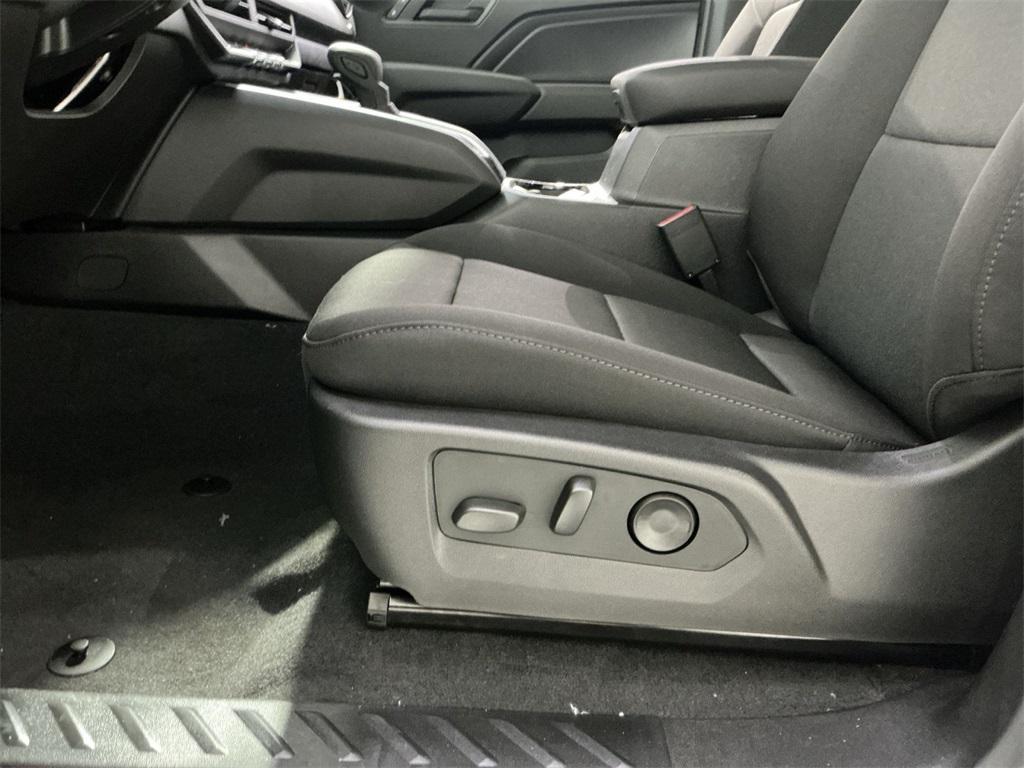 new 2026 Chevrolet Colorado car, priced at $31,935