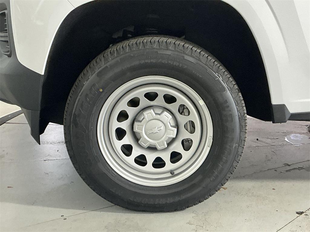 new 2026 Chevrolet Colorado car, priced at $31,935