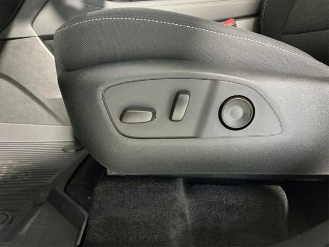 new 2025 Chevrolet Traverse car, priced at $44,939