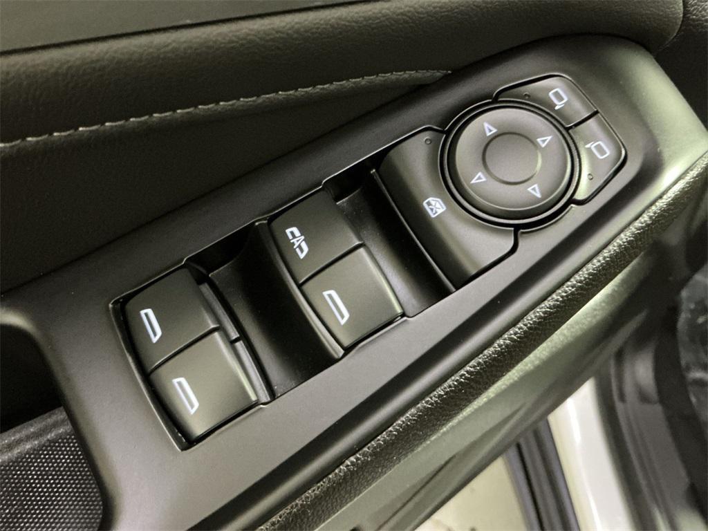used 2023 Chevrolet Traverse car, priced at $31,000