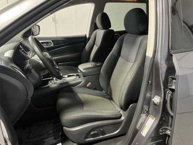 used 2020 Nissan Pathfinder car, priced at $19,000