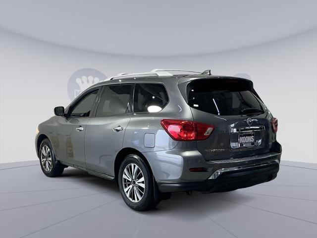 used 2020 Nissan Pathfinder car, priced at $19,000