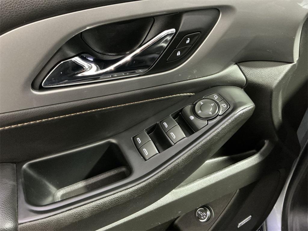 used 2021 Chevrolet Traverse car, priced at $26,500