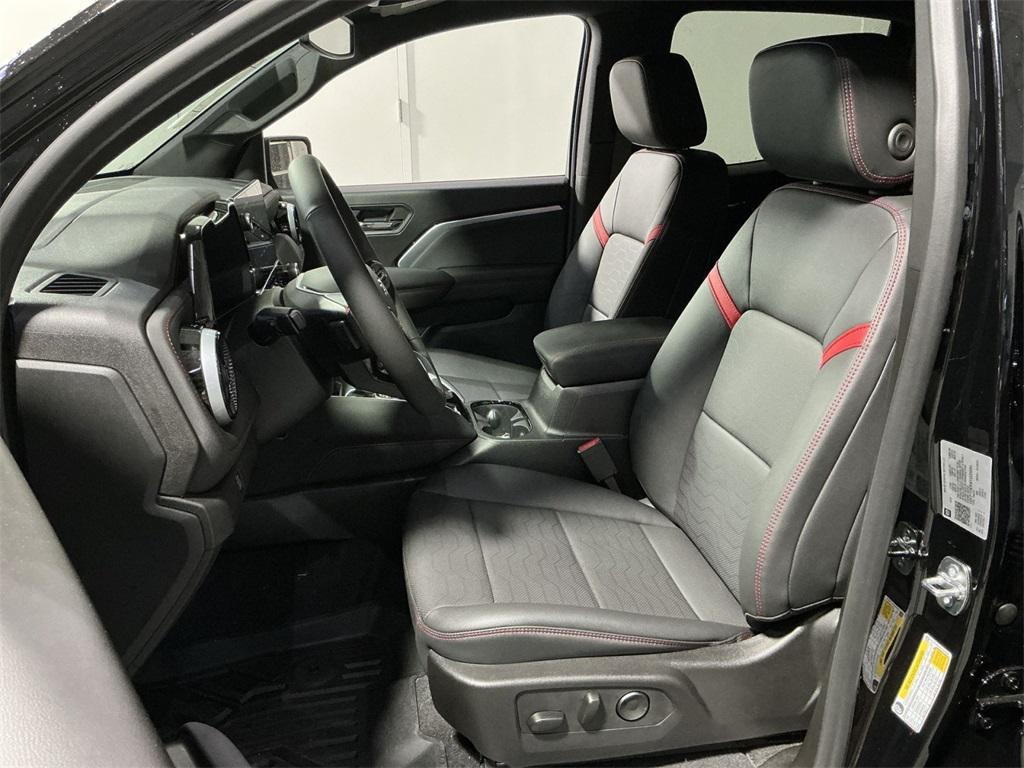 new 2026 Chevrolet Colorado car, priced at $44,279