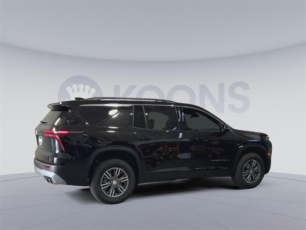 new 2026 Chevrolet Traverse car, priced at $42,120