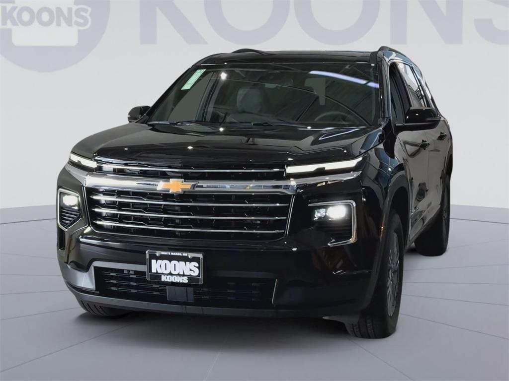 new 2026 Chevrolet Traverse car, priced at $42,120