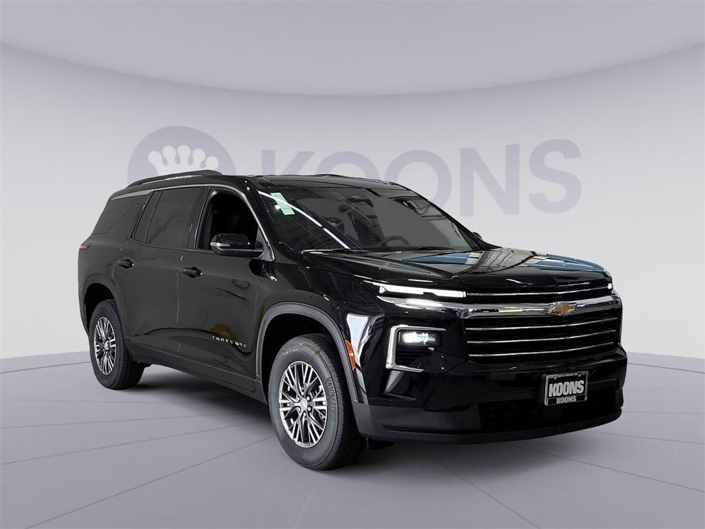 new 2026 Chevrolet Traverse car, priced at $42,120