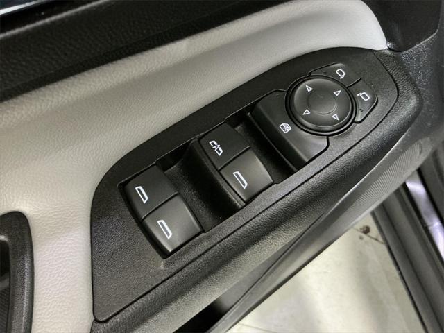 used 2023 Chevrolet Equinox car, priced at $19,000