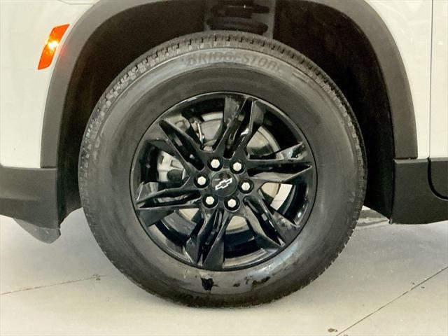 used 2022 Chevrolet Traverse car, priced at $31,500