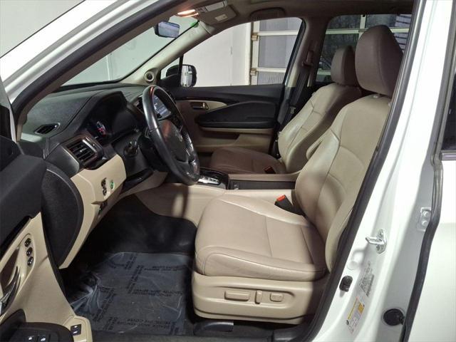 used 2021 Honda Pilot car, priced at $31,000