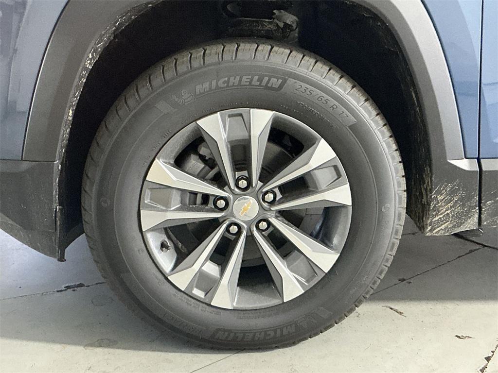 new 2026 Chevrolet Equinox car, priced at $32,190