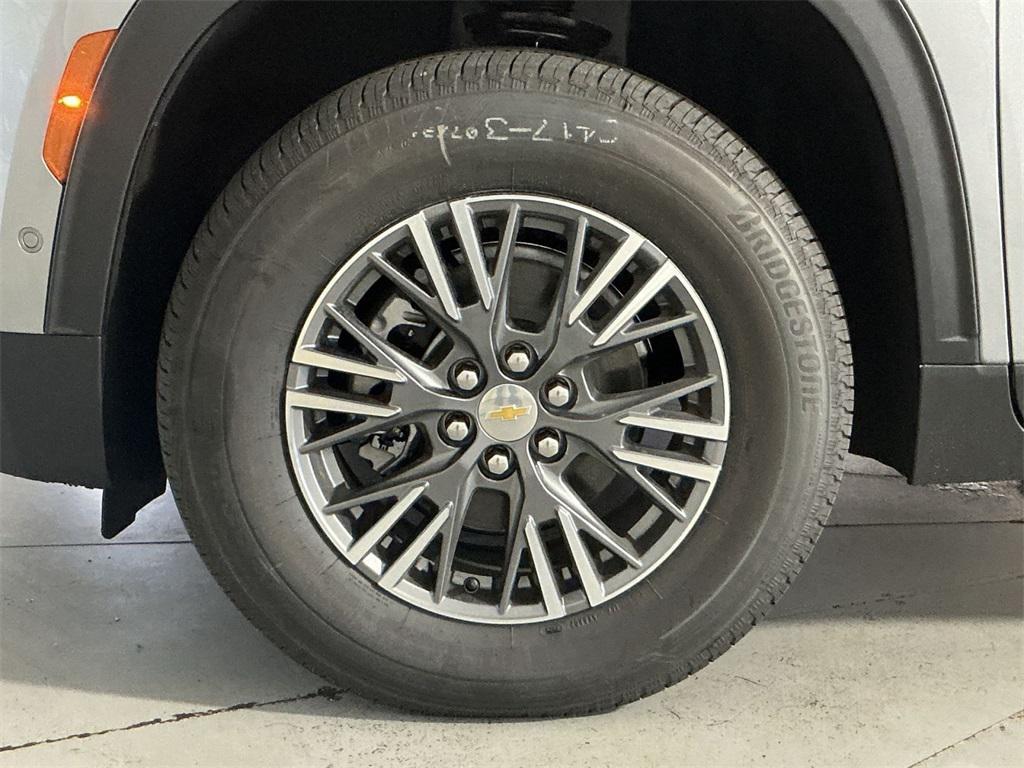 new 2026 Chevrolet Traverse car, priced at $42,579