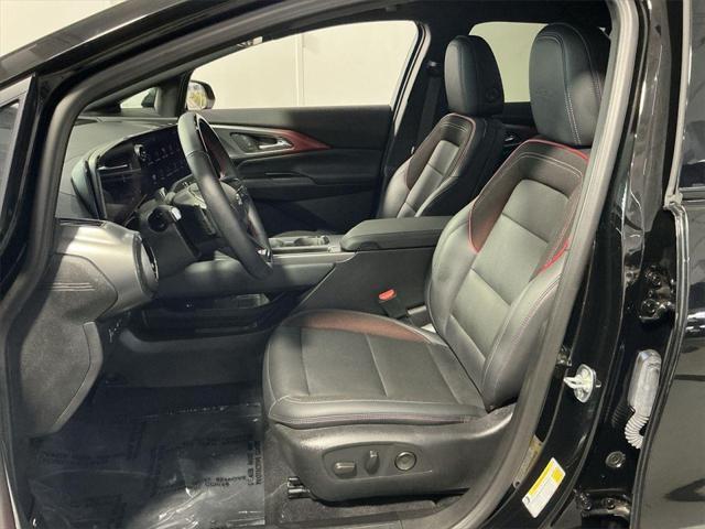 used 2024 Chevrolet Equinox EV car, priced at $32,000