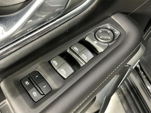 used 2024 GMC Yukon XL car, priced at $67,000