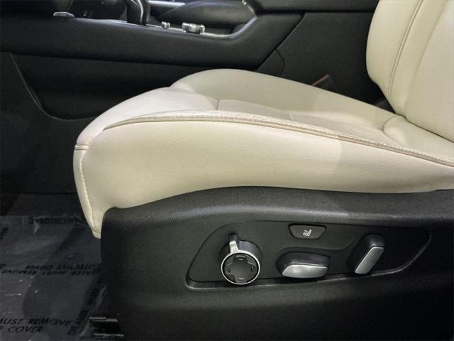 used 2019 Cadillac XT4 car, priced at $21,500