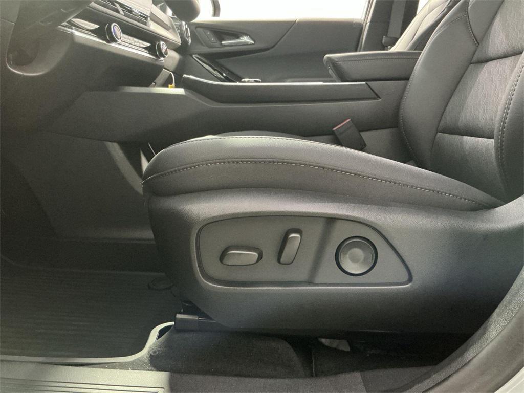 new 2026 Chevrolet Equinox car, priced at $31,340