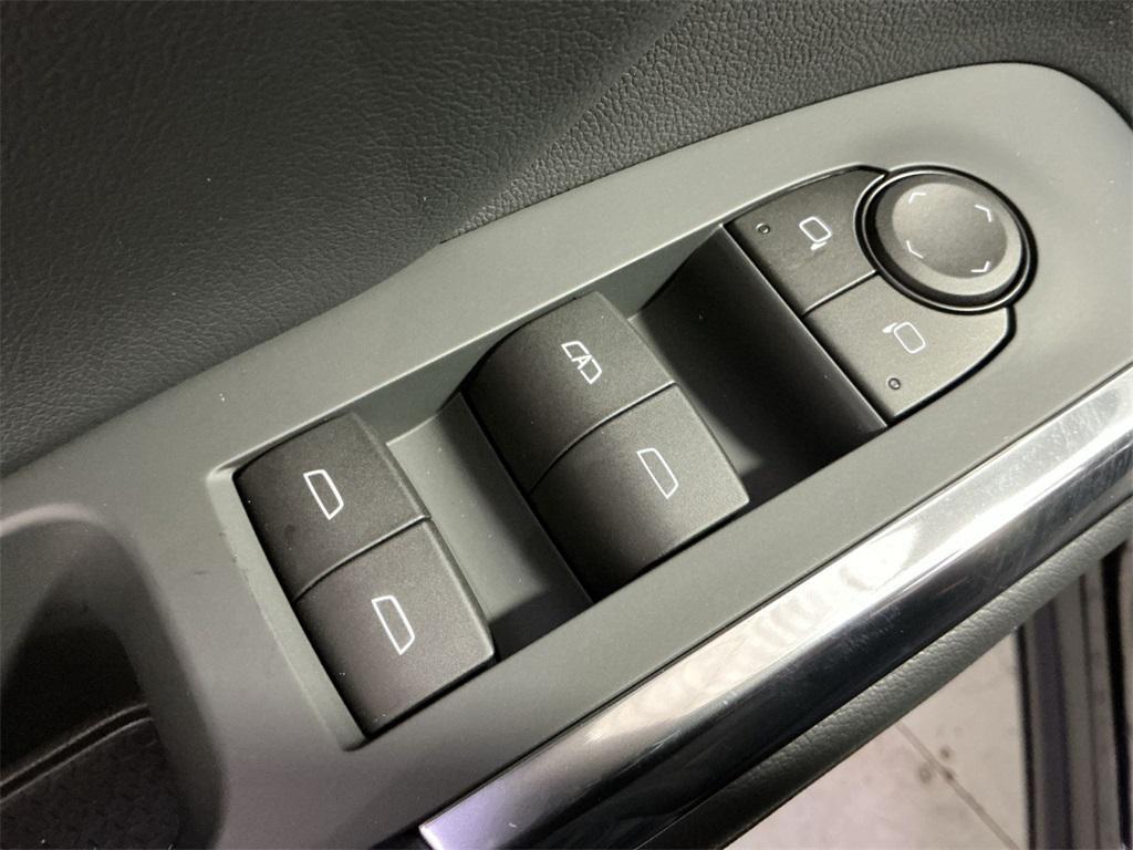 new 2026 Chevrolet Traverse car, priced at $49,005