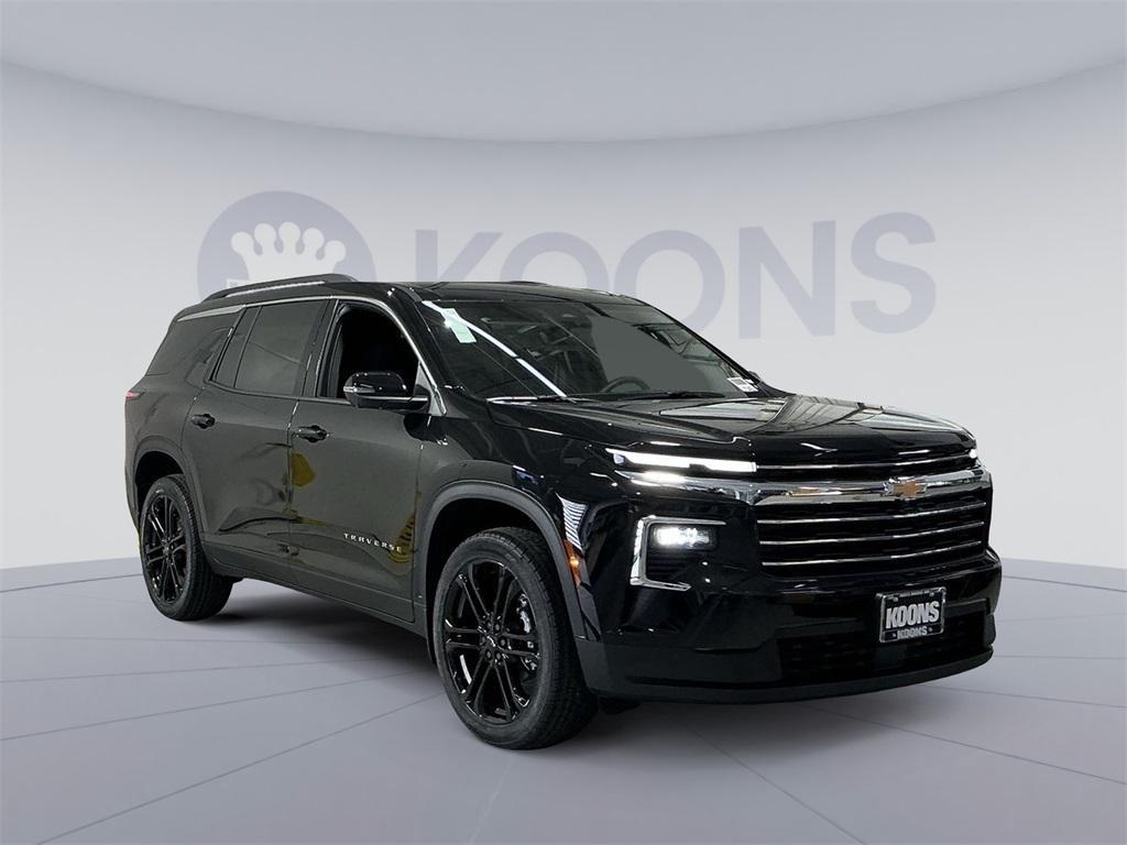 new 2026 Chevrolet Traverse car, priced at $49,005