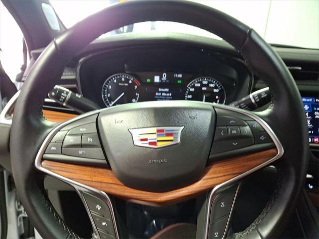 used 2024 Cadillac XT5 car, priced at $42,000