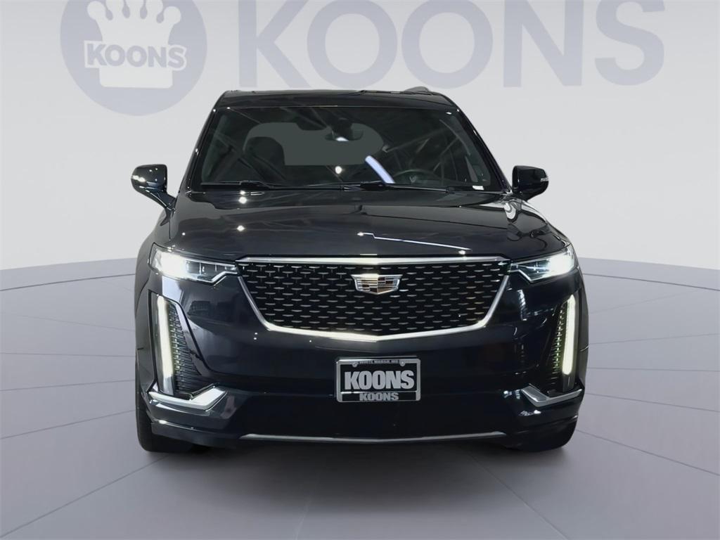 used 2023 Cadillac XT6 car, priced at $38,000