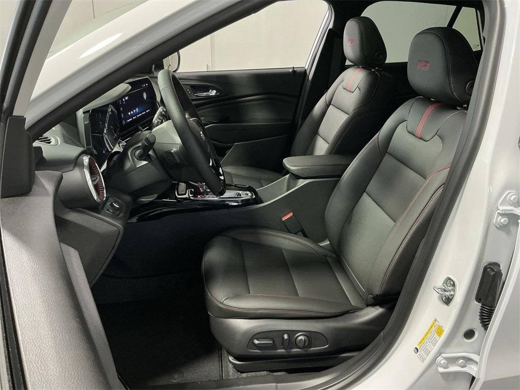 new 2025 Chevrolet Trax car, priced at $24,694