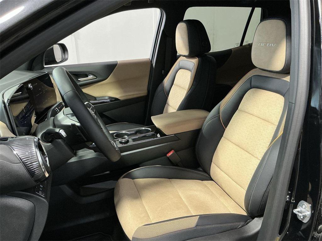 new 2026 Chevrolet Equinox car, priced at $31,565